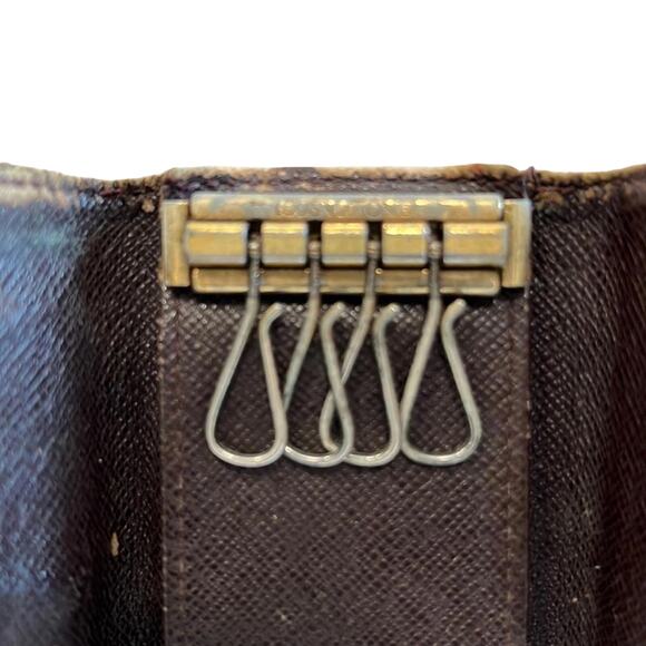 Louis Vuitton Damier Leather 4 Key Holder (LVXX016) - Picture 4 of 8